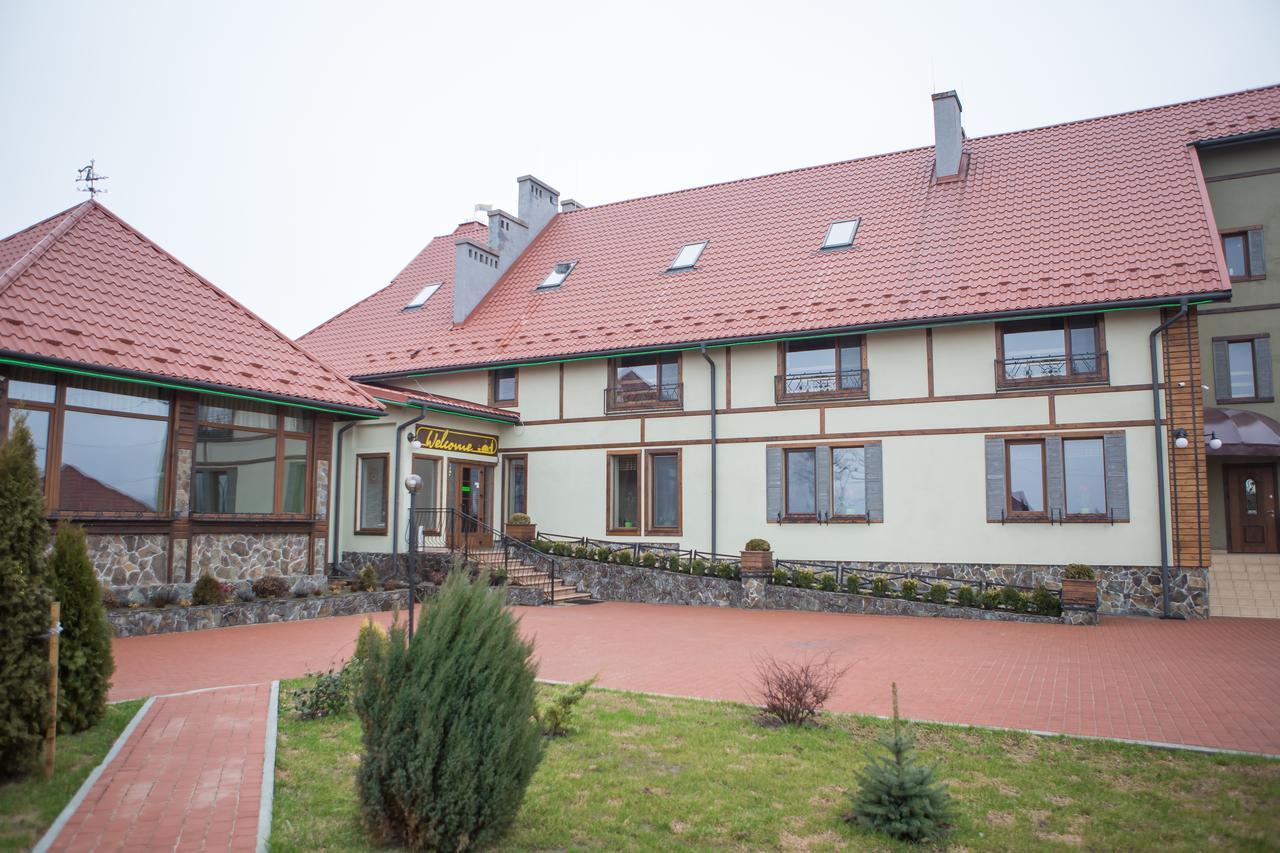 Hotel & Restaurant Complex Hap-Ok Brodki Екстериор снимка