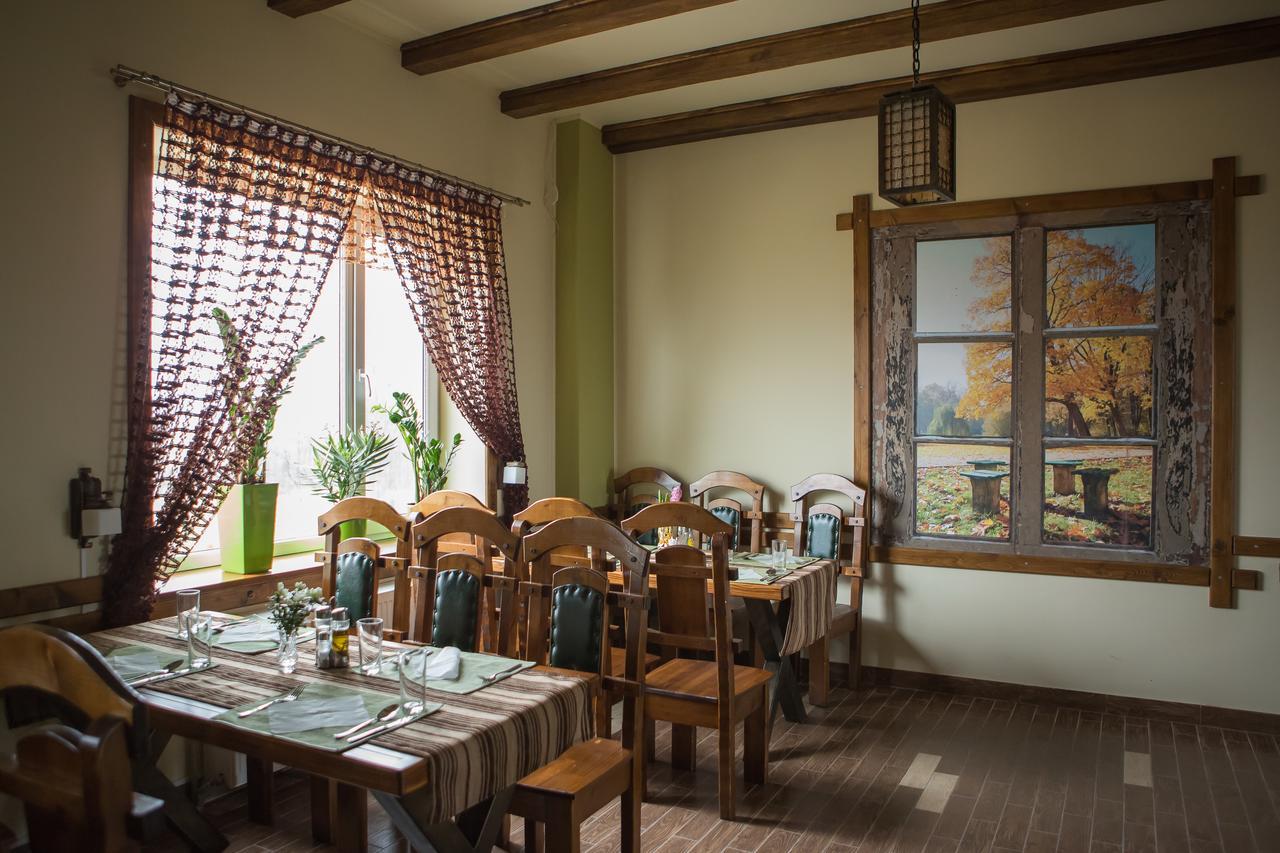 Hotel & Restaurant Complex Hap-Ok Brodki Екстериор снимка