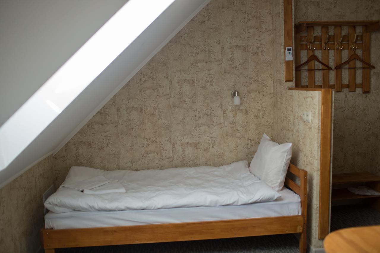 Hotel & Restaurant Complex Hap-Ok Brodki Екстериор снимка