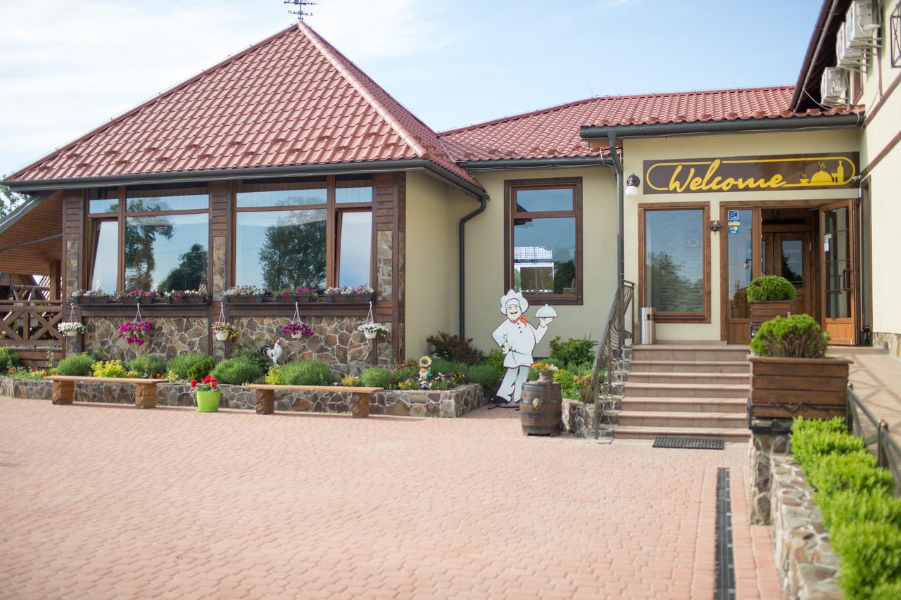 Hotel & Restaurant Complex Hap-Ok Brodki Екстериор снимка
